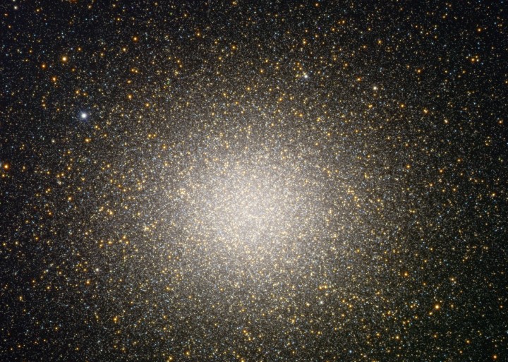 NGC 5139: Omega Centauri 
Credit & Copyright: Martin Pugh